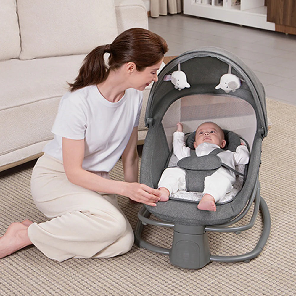 Mastela 4 in 1 Deluxe Multi Functional Bassinet
